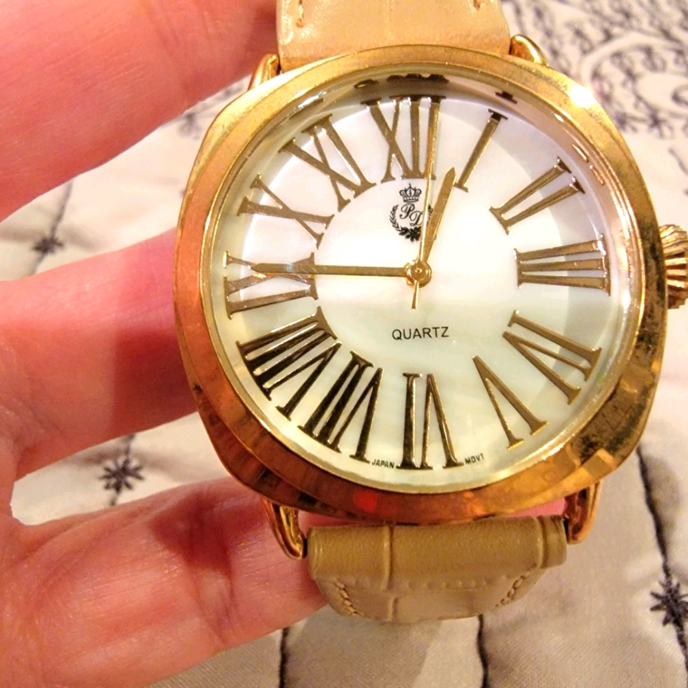 Watches - Picture 3 of 5